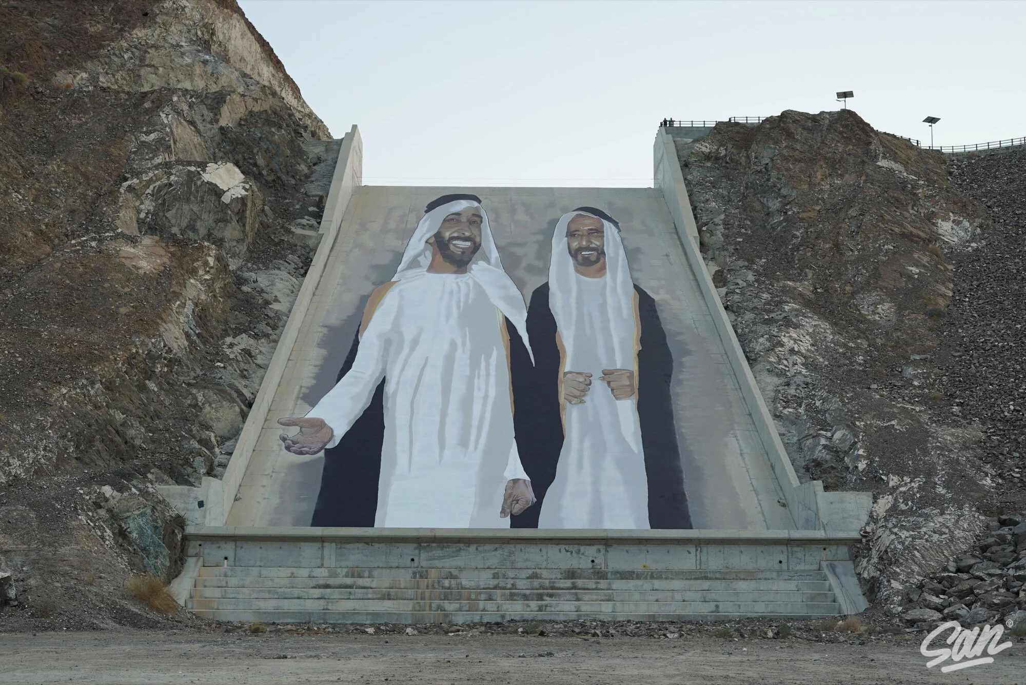 Hatta — view 1
