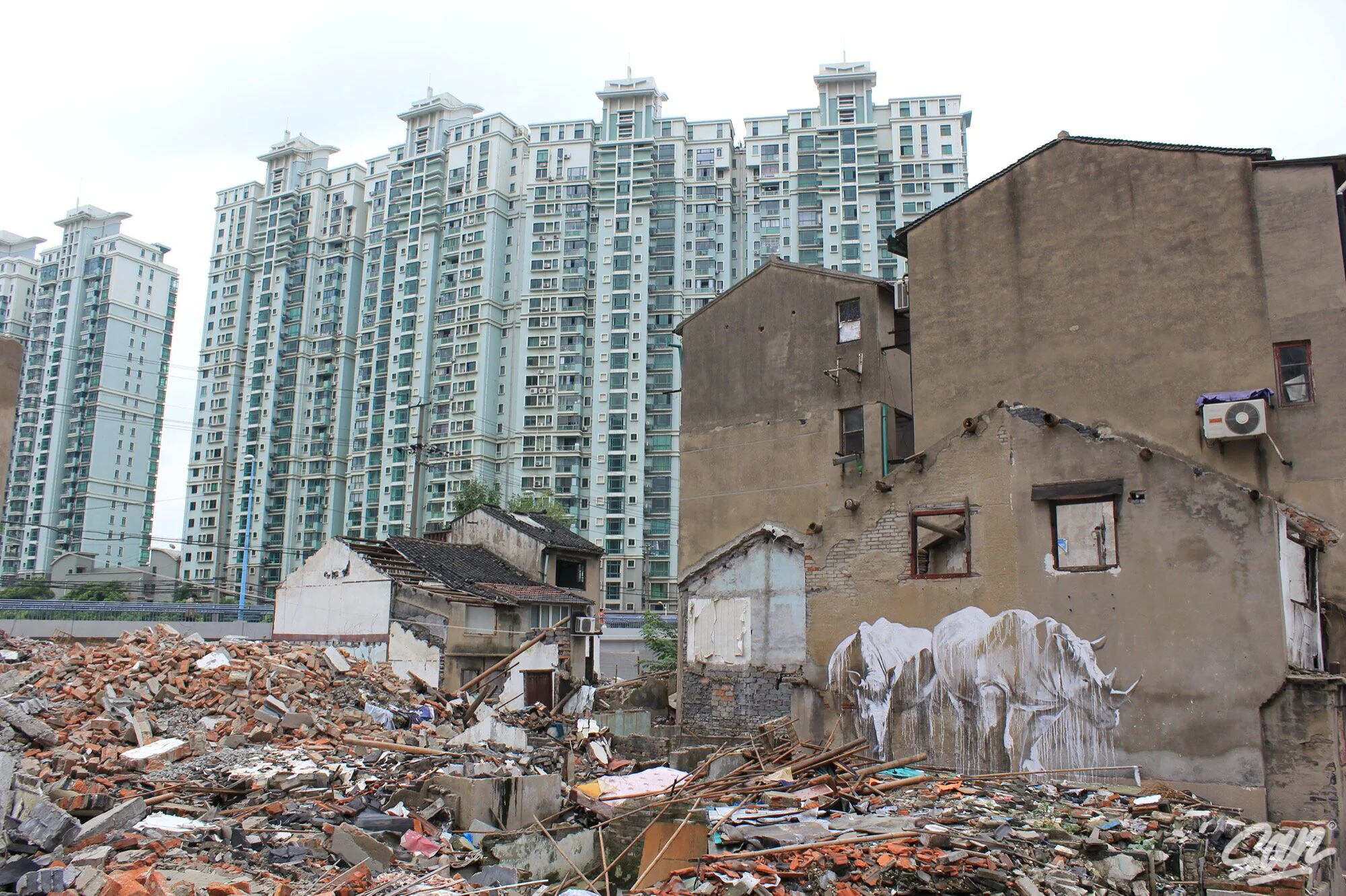 China: DALeast & Faith47 — view 1