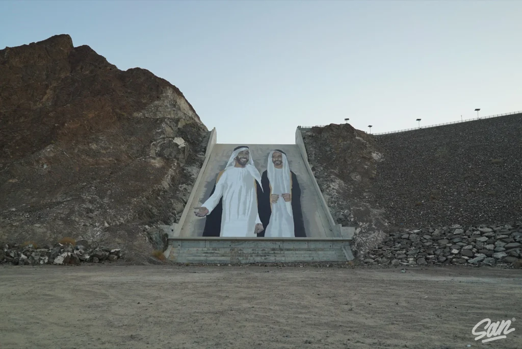 Hatta — view 2